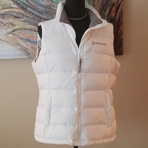 Free Country Jackets & Blazers - Free Country white Vest